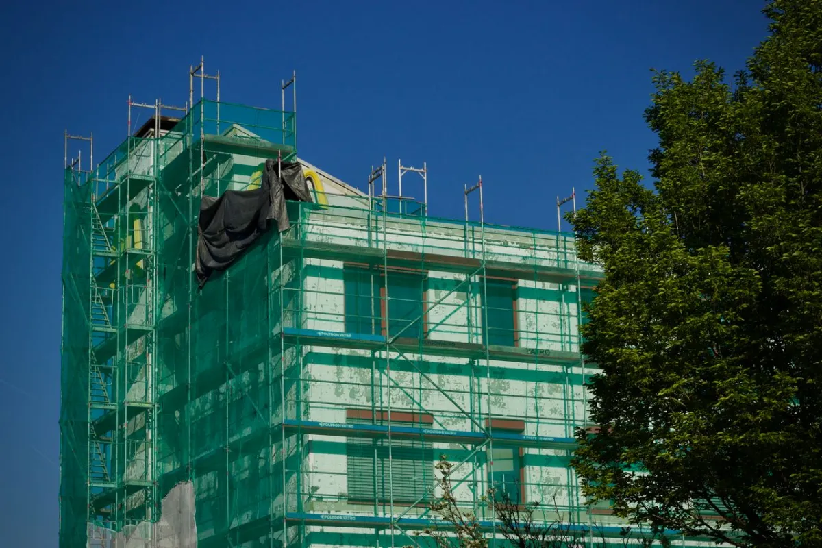 Welke steiger heeft u nodig bij een renovatie? 5 belangrijke aandachtspunten